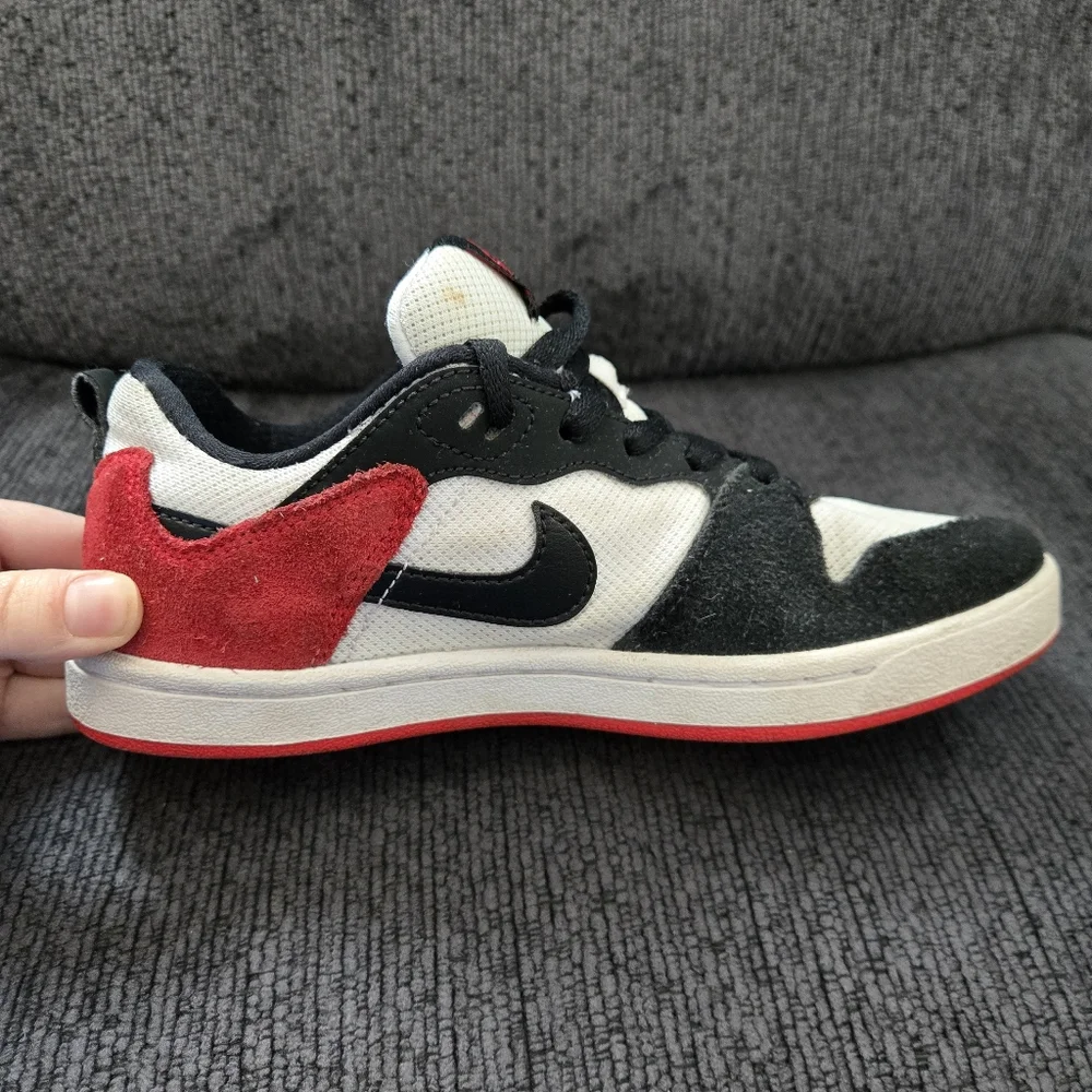 Nike SB Alleyoop Skate Shoes Red White Black Kids - Picture 5 of 16